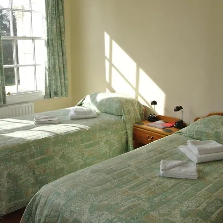 Woodbrooke 2*