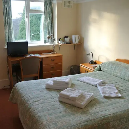 Woodbrooke 2* Birmingham